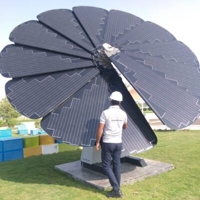 Maintenance of Solar flower at KM awarness park